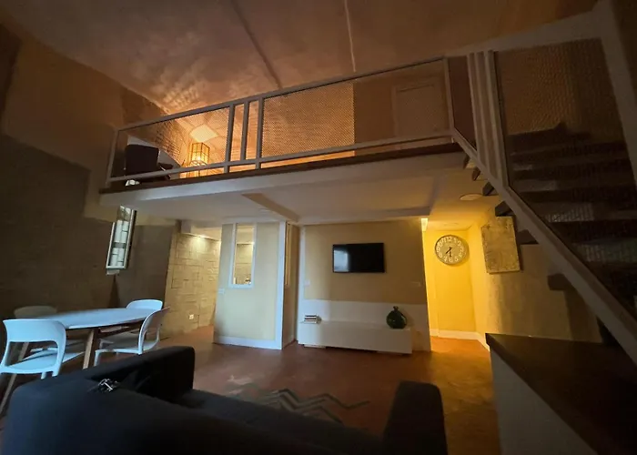 Villa La casa nel tufo Napoli